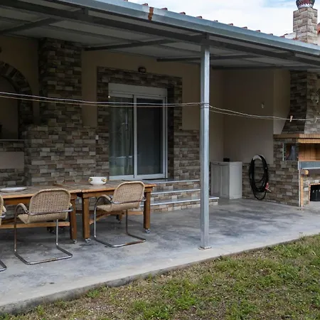 Villa Olive Grove Getaway à Oikhalía Extérieur photo
