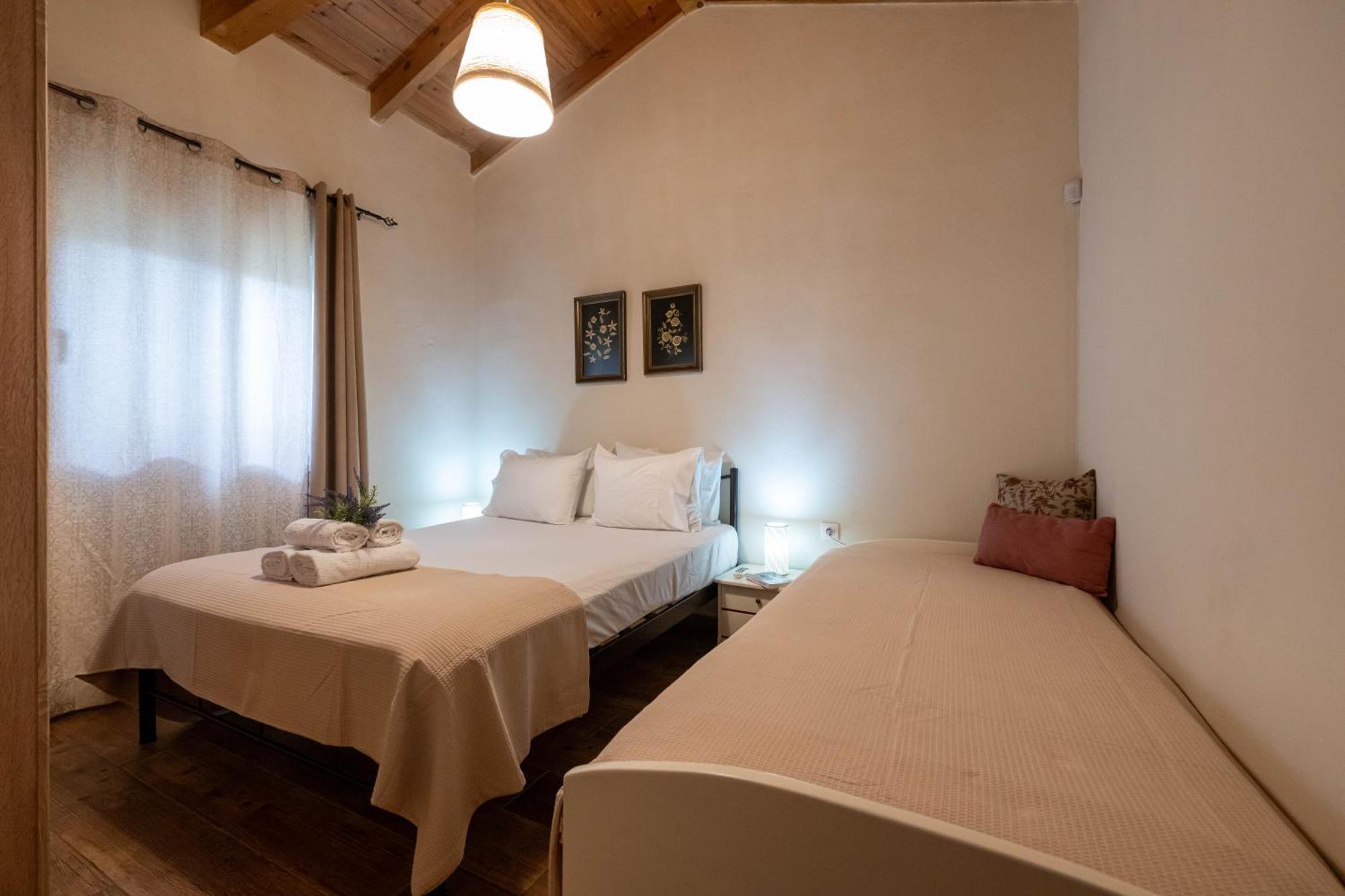 Olive Grove Getaway * Oikhalía